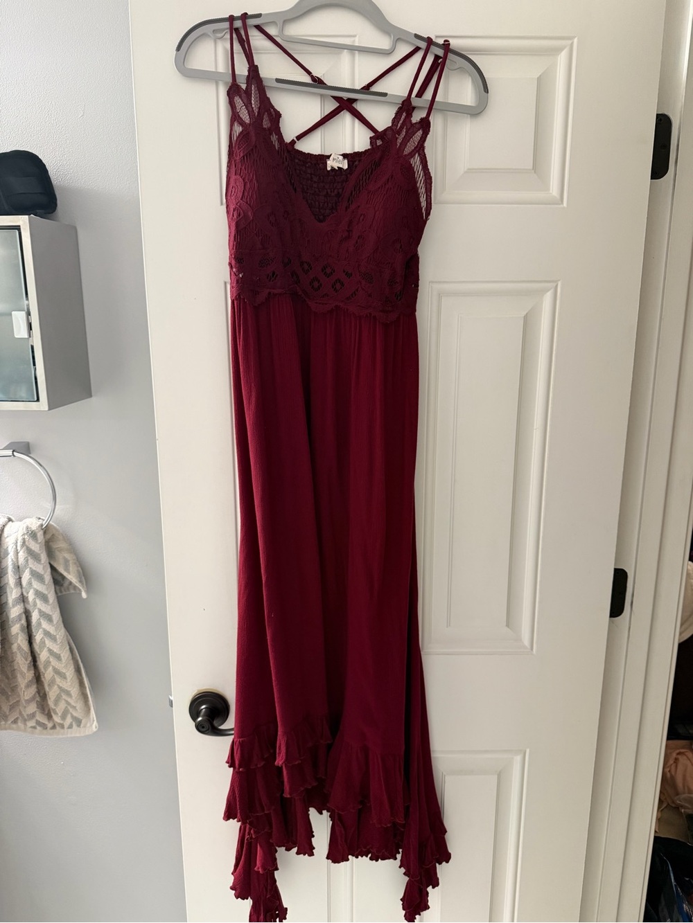 LA MIEL Burgundy Crochet-Top Midi Dress
